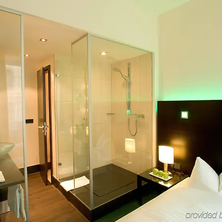 Lumiere An Der Messe Hotel