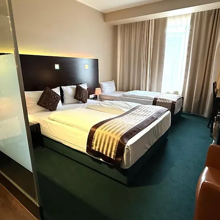 Hotel Lumiere An Der Messe