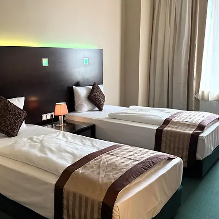 Lumiere An Der Messe Hotel 4*