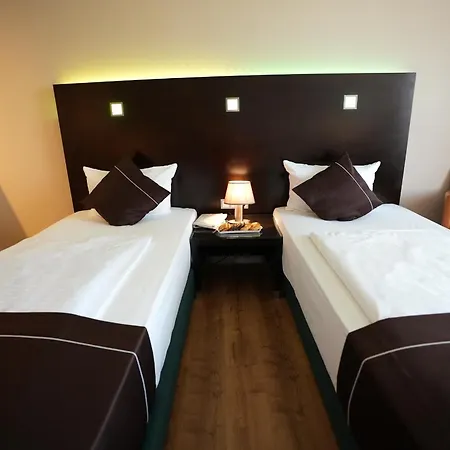 Hotel Lumiere An Der Messe 4*