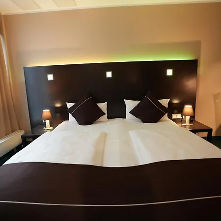 Hotel Lumiere An Der Messe Frankfurt am Main