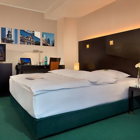 Lumiere An Der Messe Hotel 4*