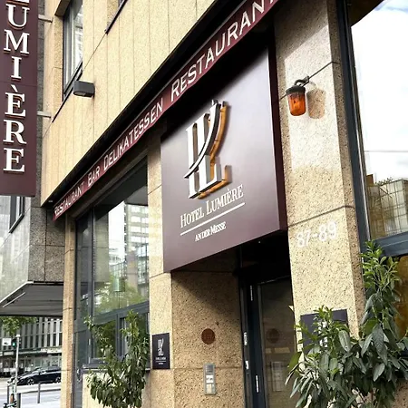 Lumiere An Der Messe 4*