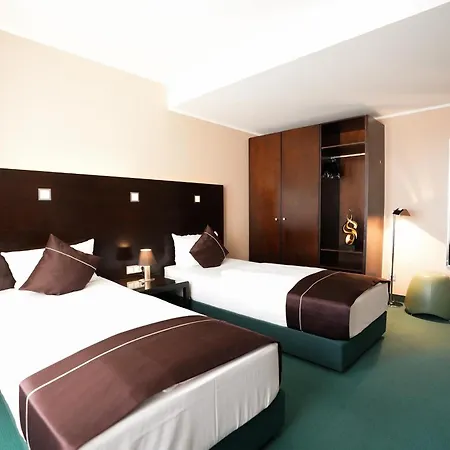 Lumière An Der Messe 4* Francoforte sul Meno