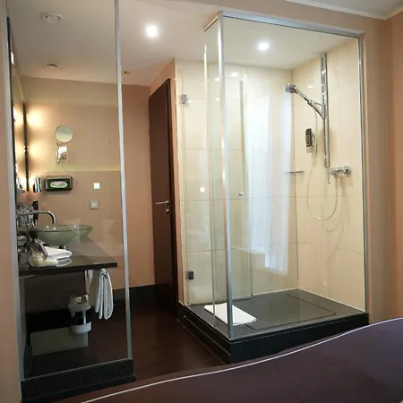 Lumiere An Der Messe 호텔 4*