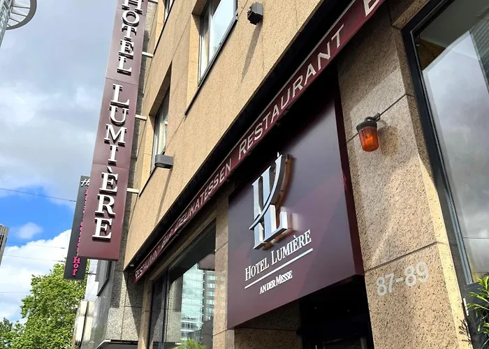 Lumiere An Der Messe 4*