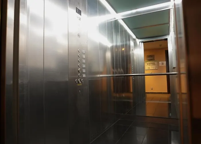 Hotel Lumiere An Der Messe 4*