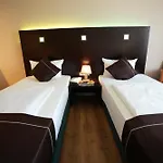 Hotel Lumiere An Der Messe 4*