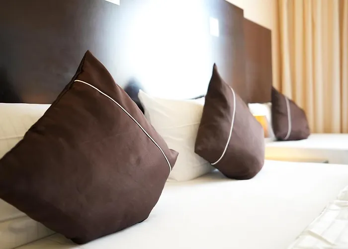 Lumiere An Der Messe 4*