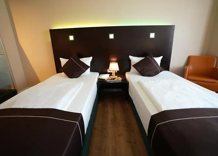 Hotel Lumiere An Der Messe 4*