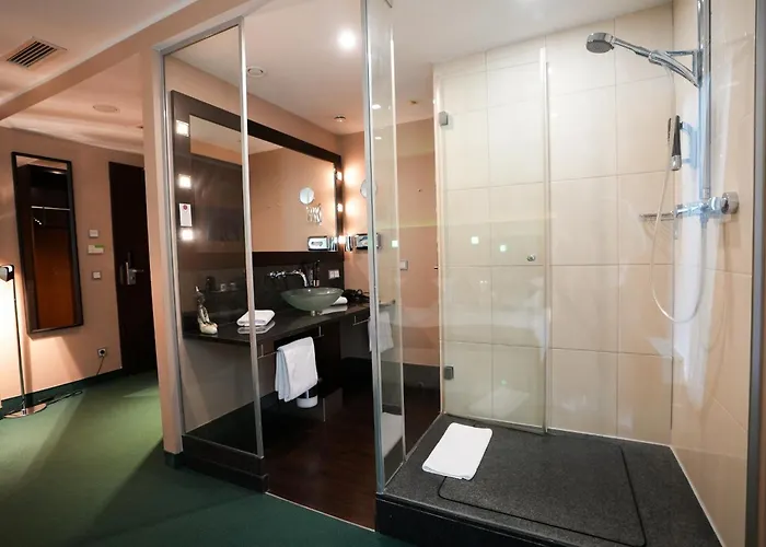 Hotel Lumiere An Der Messe